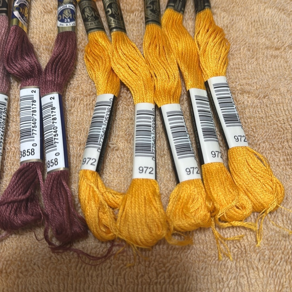 SET OF 20 DMC Assorted Embroidery Floss Set 8m/8.7 yd - Picture 9 of 9